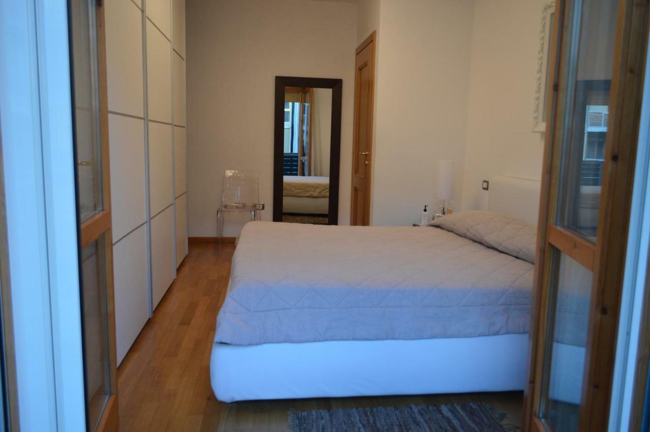 La Casa Di Manolo Apartment Bologna Bagian luar foto